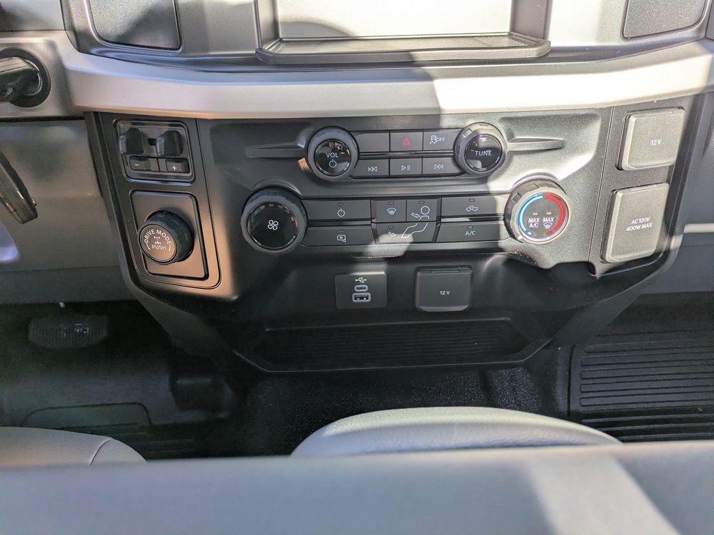 2026 Ford F-250 XL photo 20