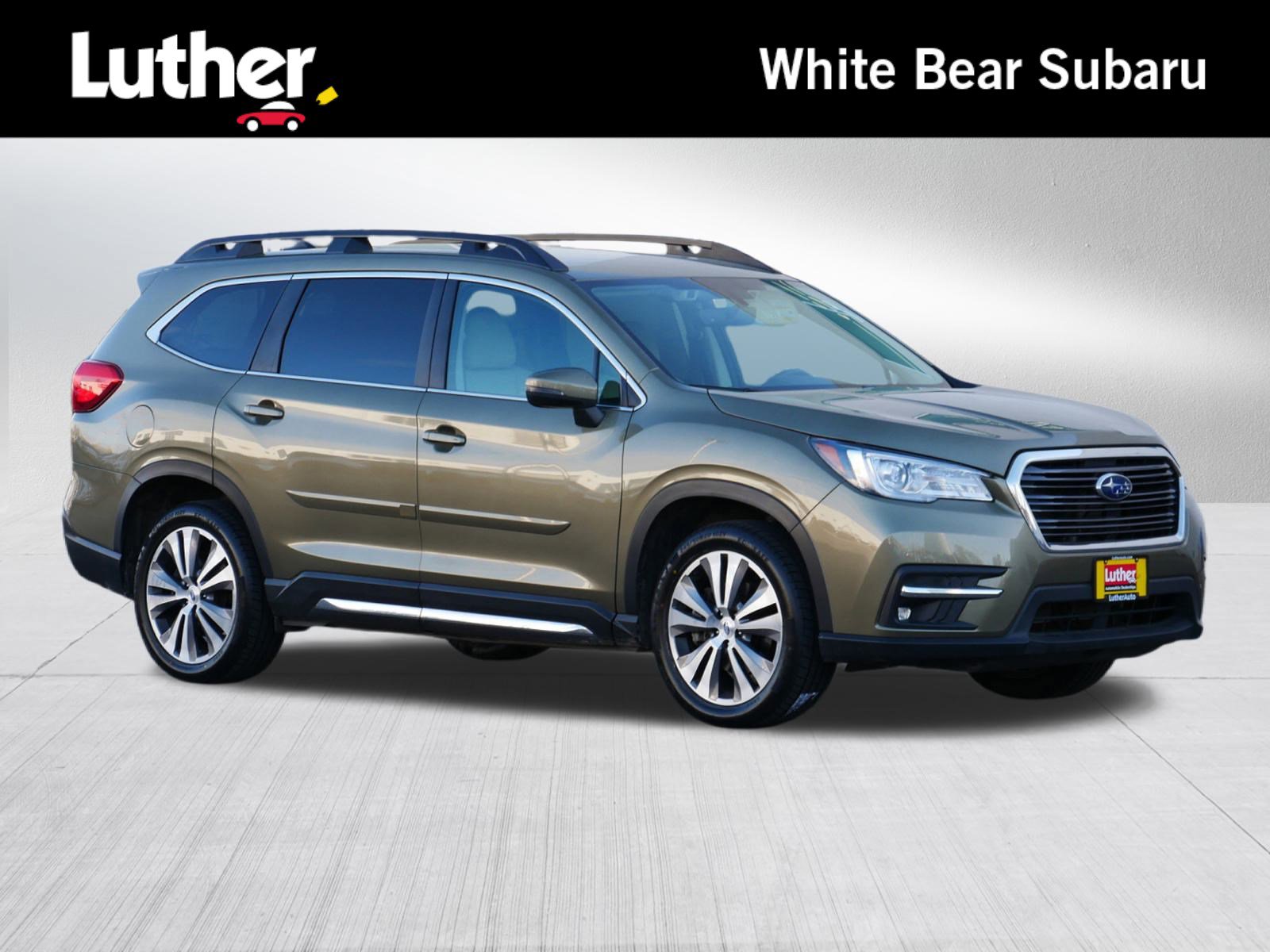 2022 Subaru Ascent Limited's photo
