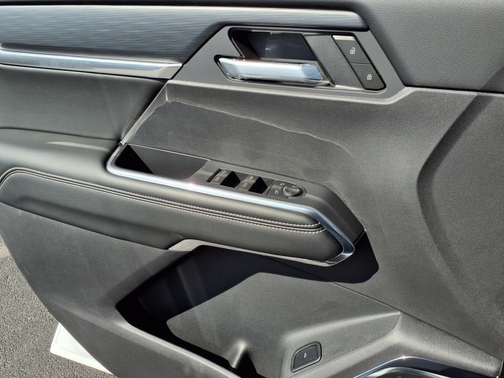 2025 Gmc Acadia Elevation photo 12