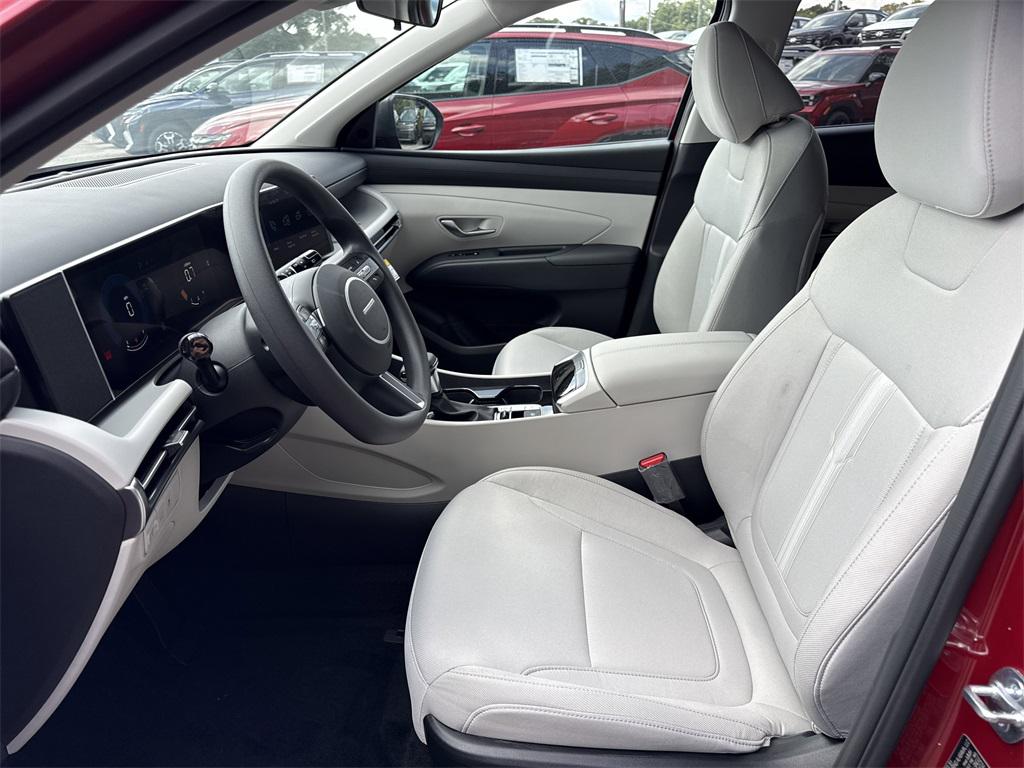2026 Hyundai Tucson SEL photo 9