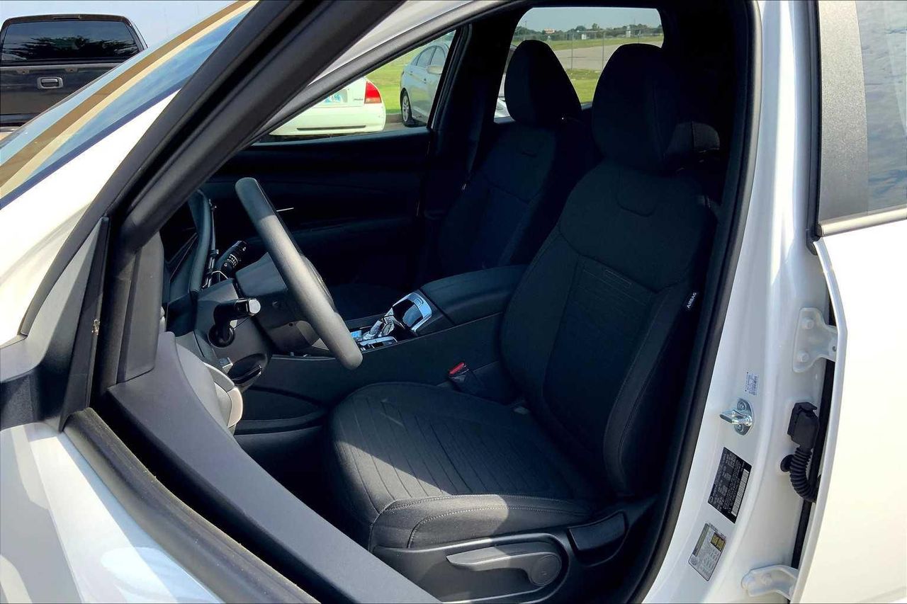 2026 Hyundai Santa Cruz SE photo 7