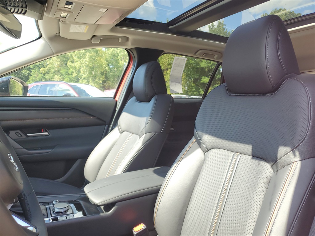 2025 Mazda CX-50 Premium photo 10