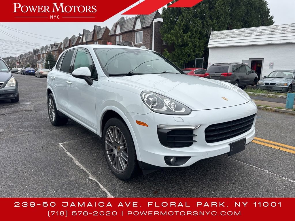 2017 Porsche Cayenne Platinum Edition photo 7