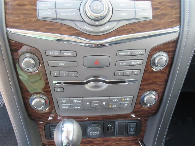 2019 Nissan Armada SV photo 23