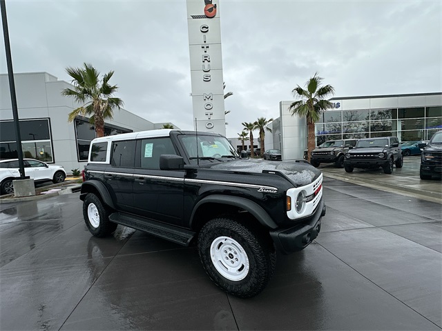 2025 Ford Bronco 4-Door Heritage Editon's photo