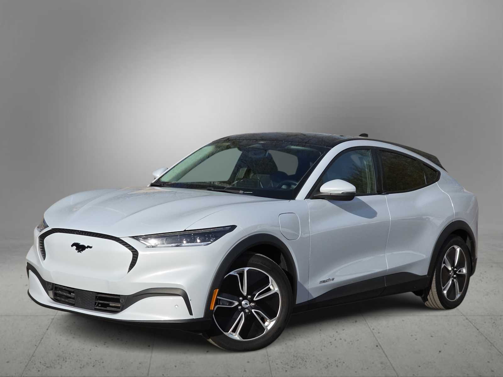 2021 Ford Mustang Mach-E Select RWD's photo