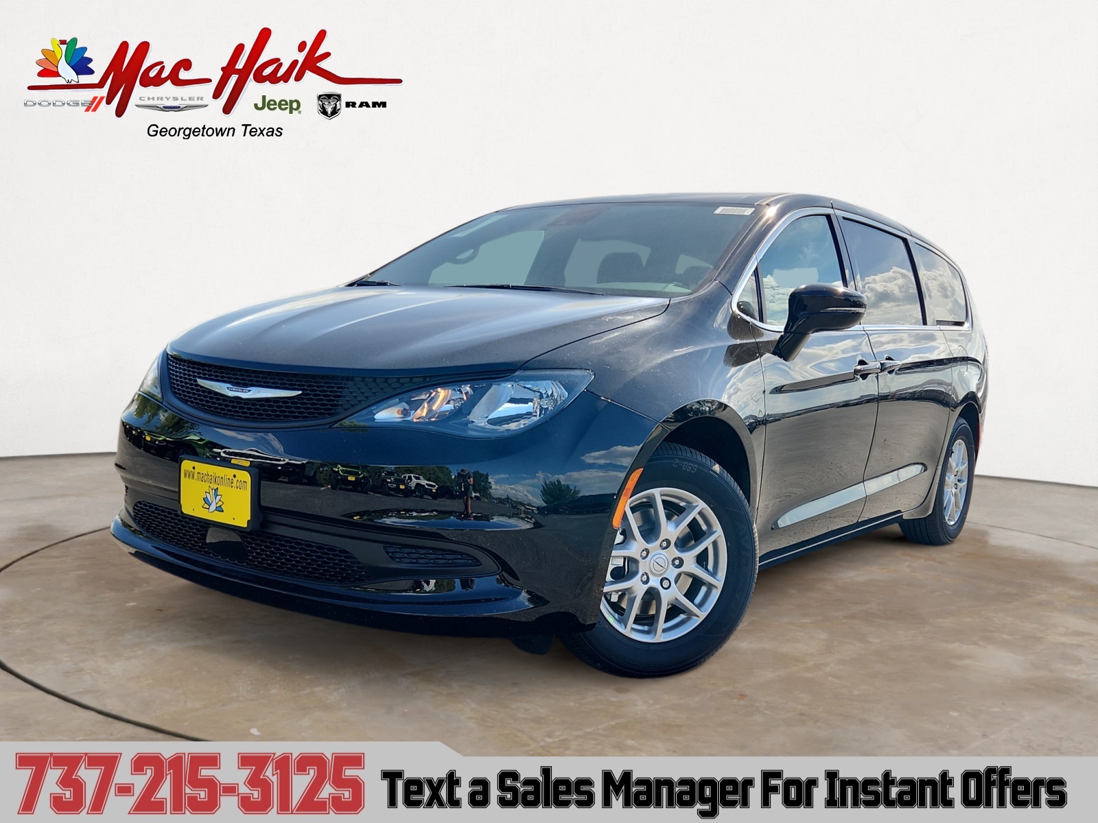 2026 Chrysler Voyager LX's photo