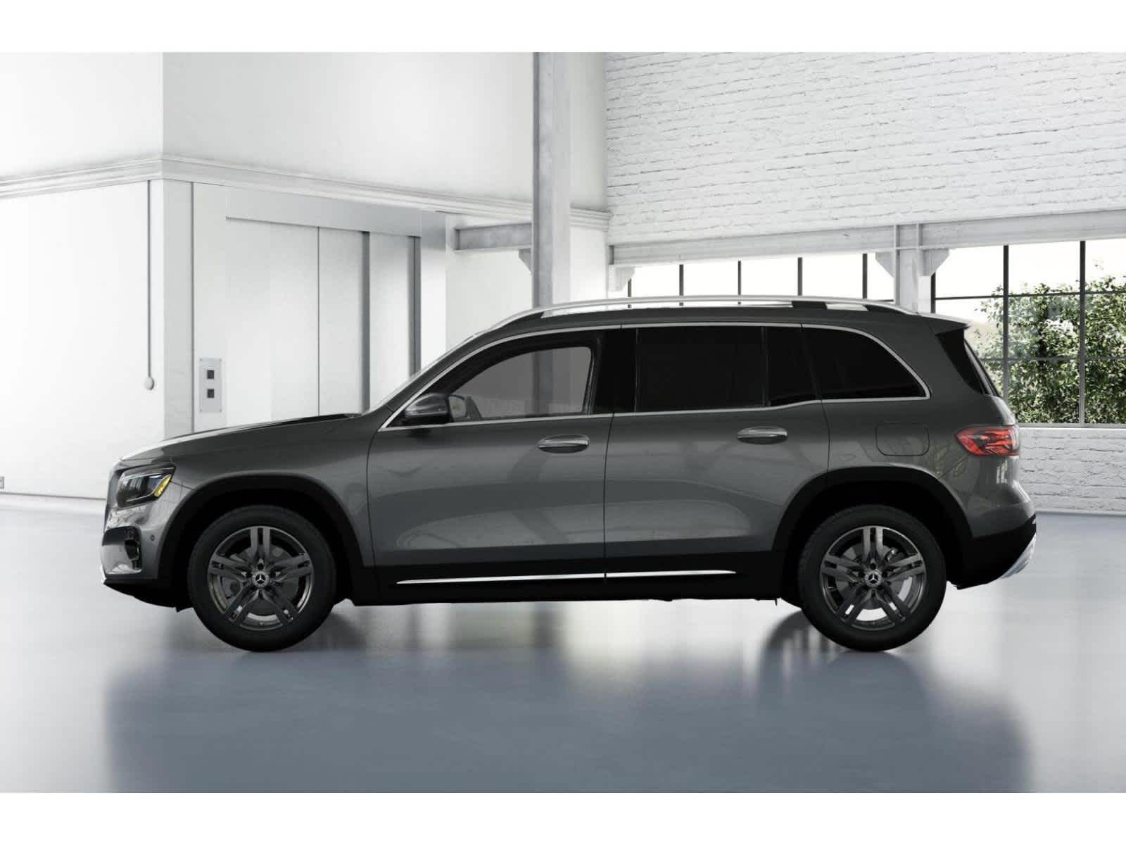 2026 Mercedes Benz GLB 250 photo 33