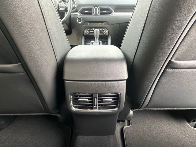 2025 Mazda CX-5 2.5 S Preferred photo 32