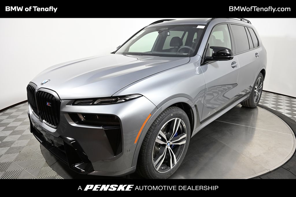 2026 BMW X7 M60i's photo