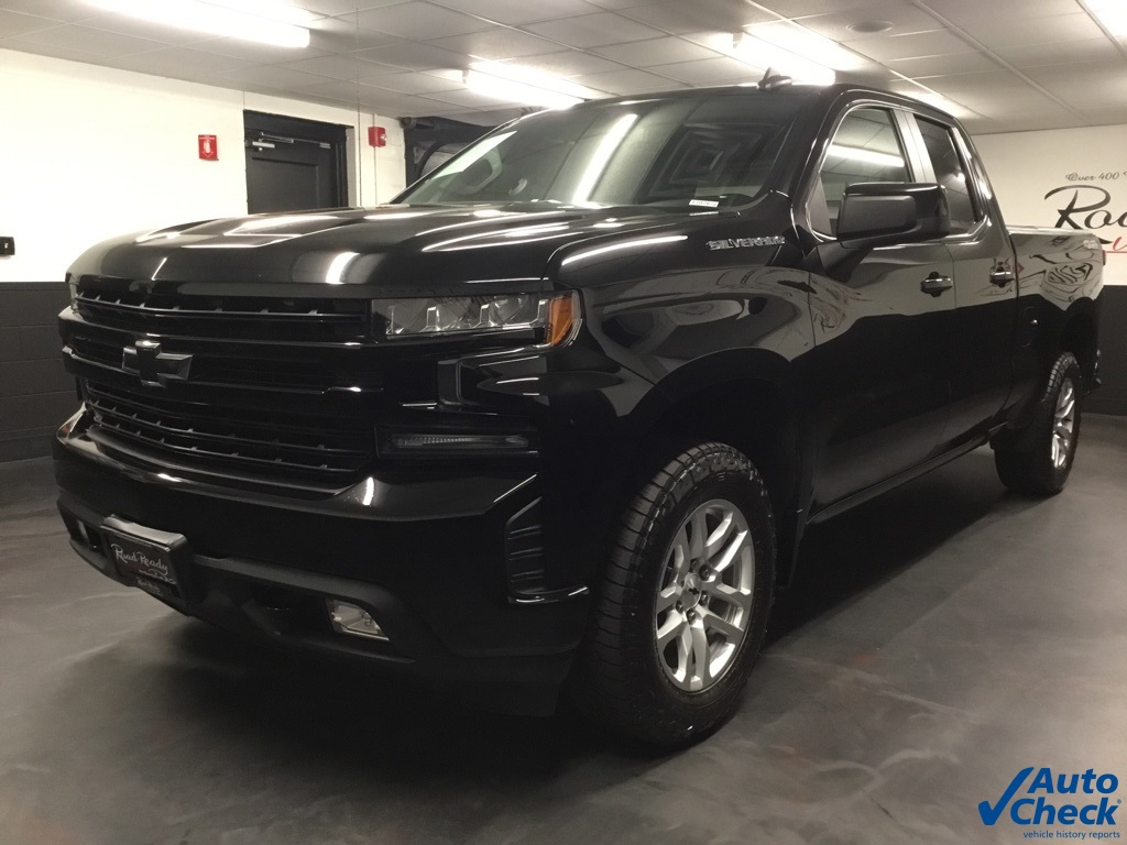 2020 Chevrolet Silverado 1500 RST photo 3