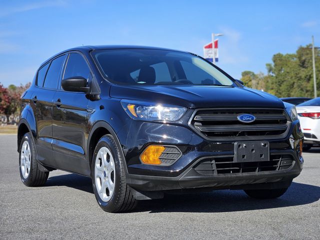 2019 Ford Escape S's photo