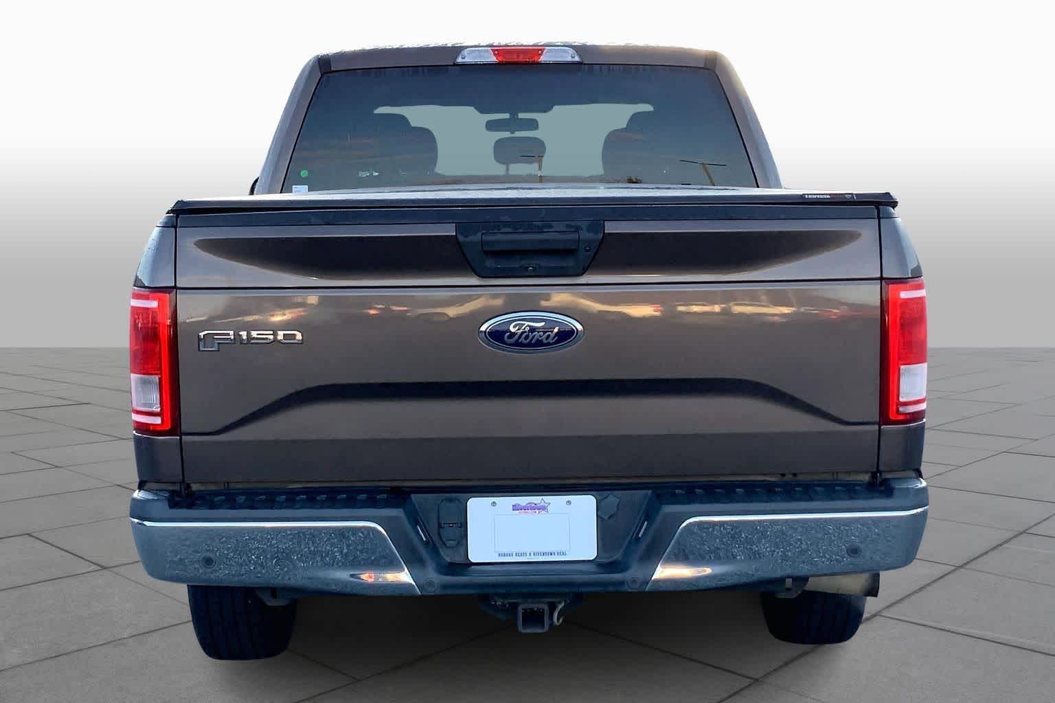 2016 Ford F-150 XLT photo 4