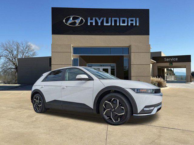 2024 Hyundai IONIQ 5 SEL's photo