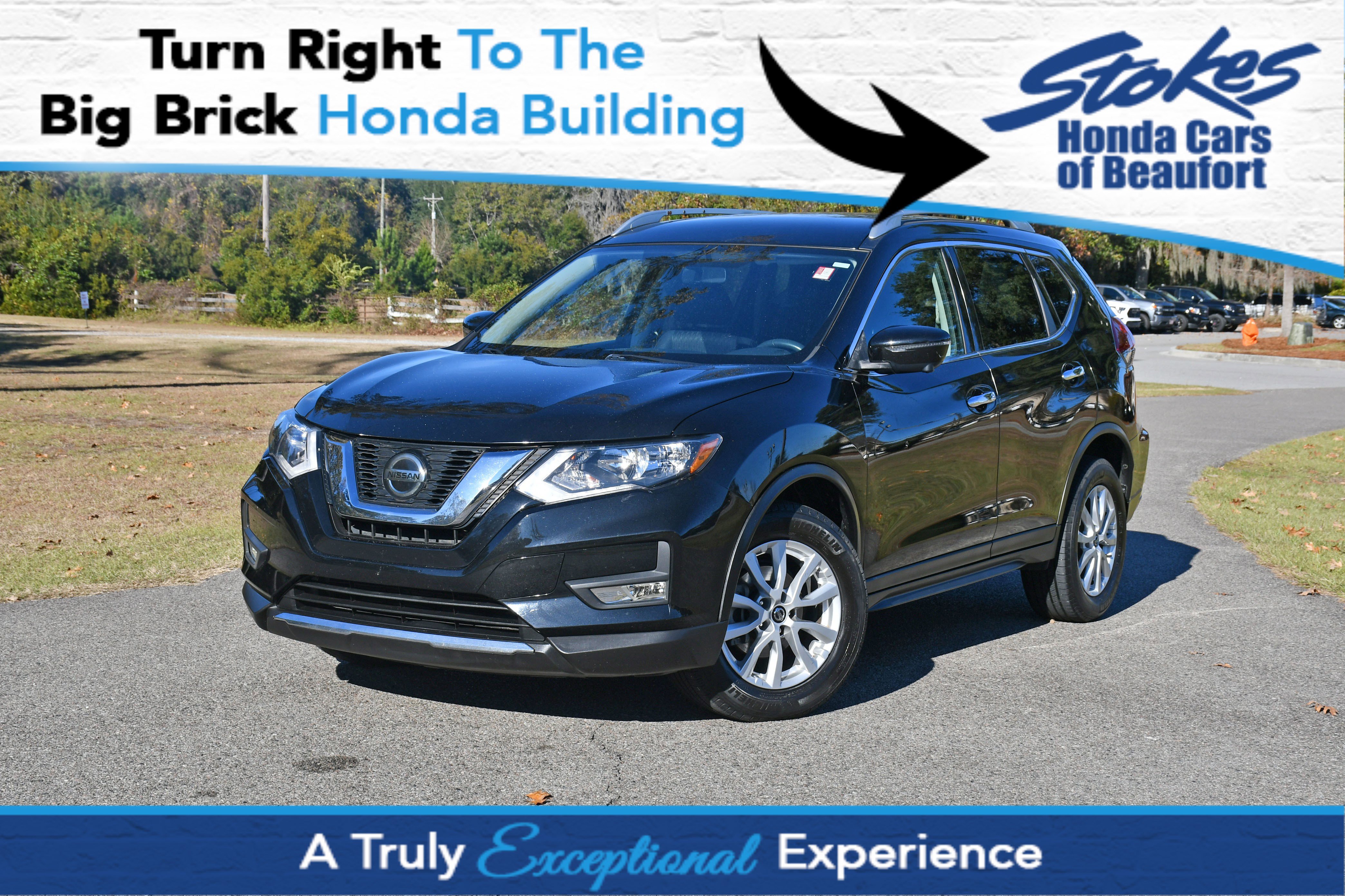 2018 Nissan Rogue SV's photo