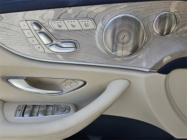 2022 Mercedes Benz E 450 photo 29