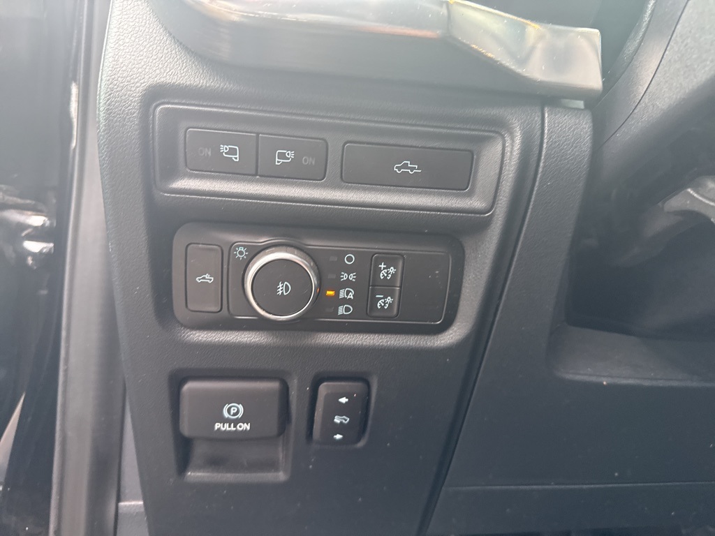 2021 Ford F-150 Lariat photo 24