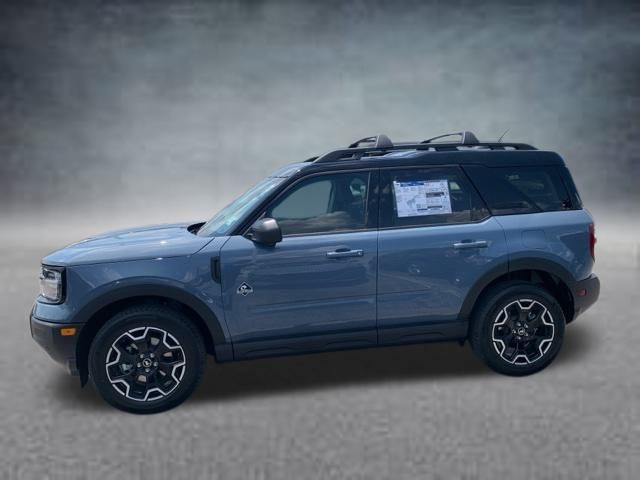 2025 Ford Bronco Sport Outer Banks photo 4