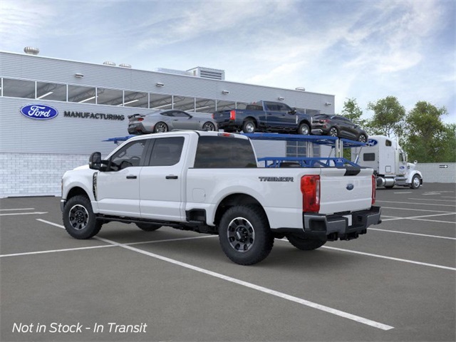 2026 Ford F-350 photo 4