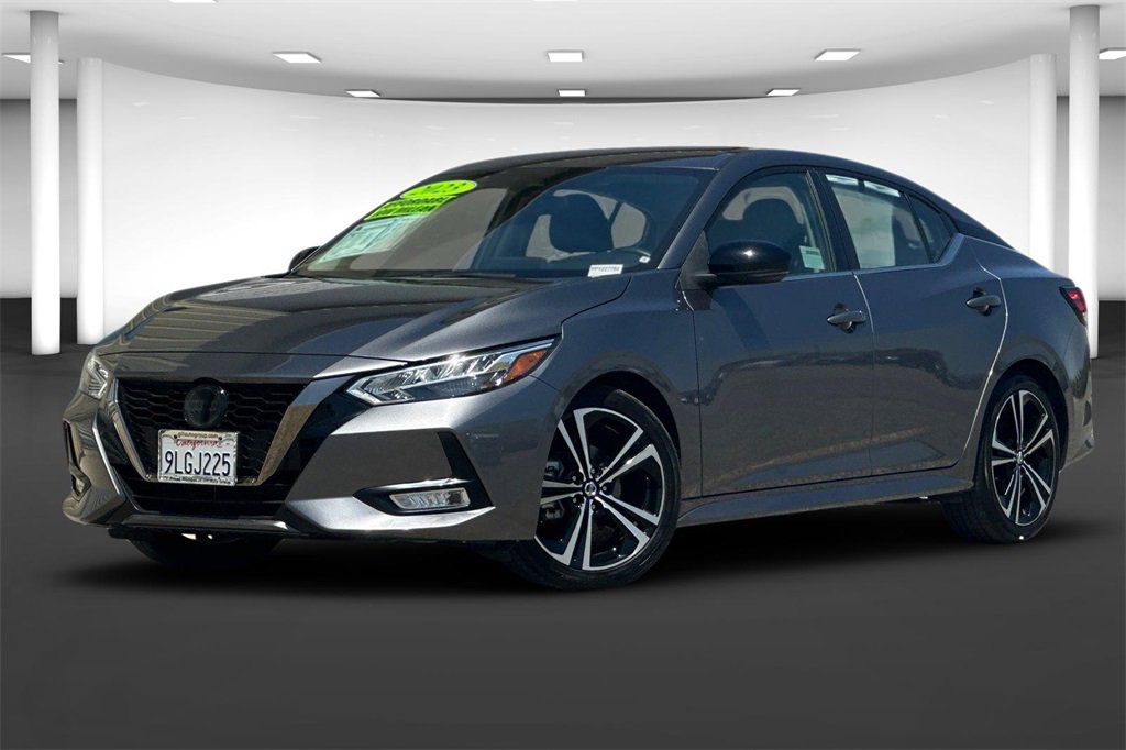 2023 Nissan Sentra SR photo 2