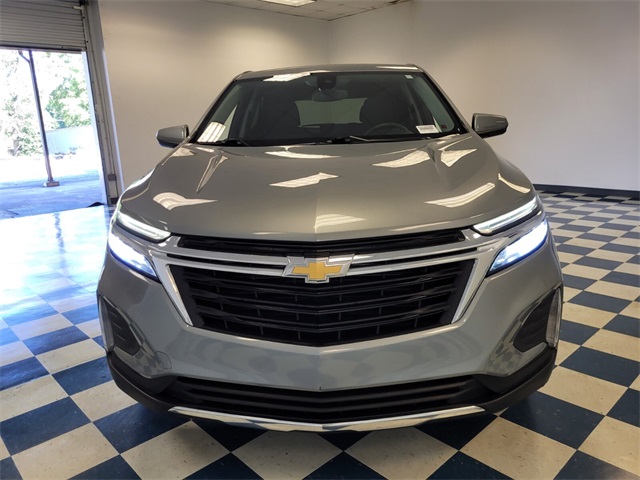 2023 Chevrolet Equinox LT photo 2