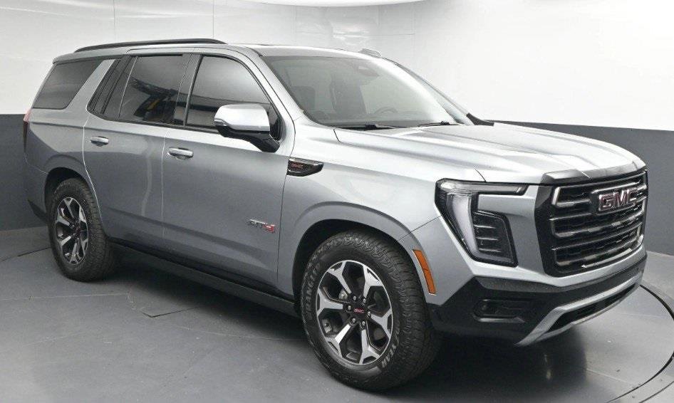 2025 GMC YUKON - Image 3