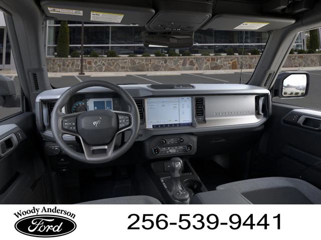 2025 Ford Bronco Big Bend photo 2