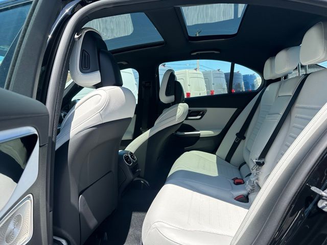 2025 Mercedes Benz C 300 4MATIC photo 17