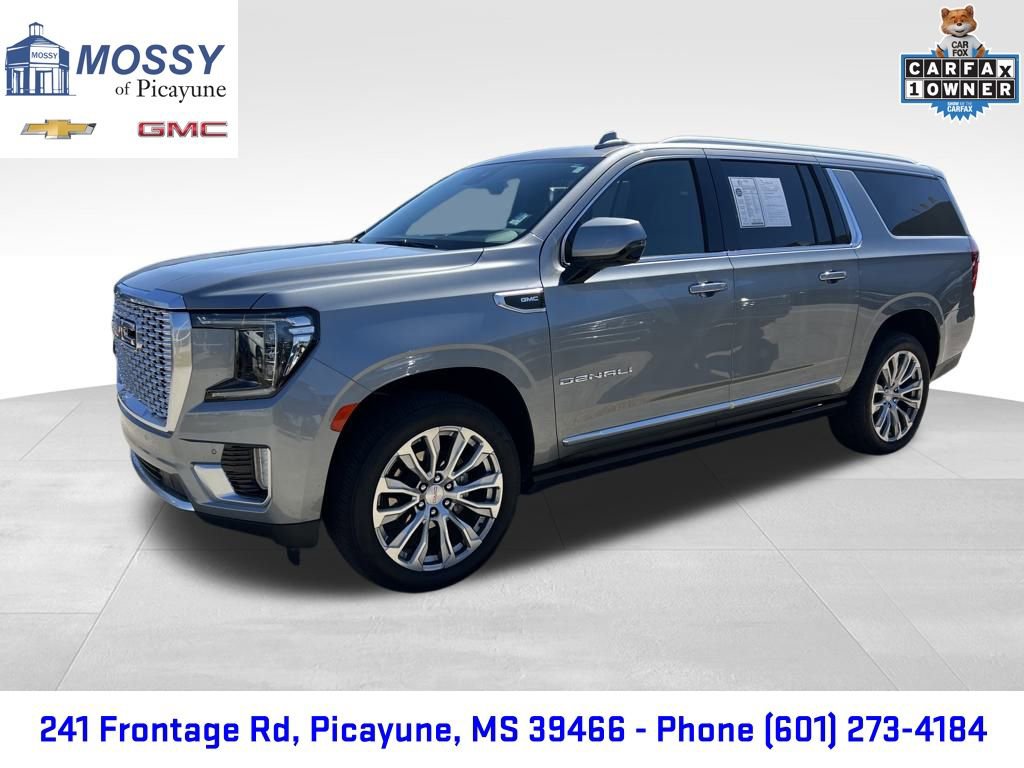 2023 GMC Yukon XL Denali's photo