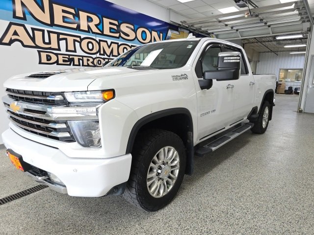 2022 Chevrolet Silverado 2500HD High Country's photo