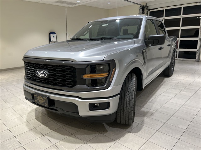 2025 Ford F-150 STX's photo
