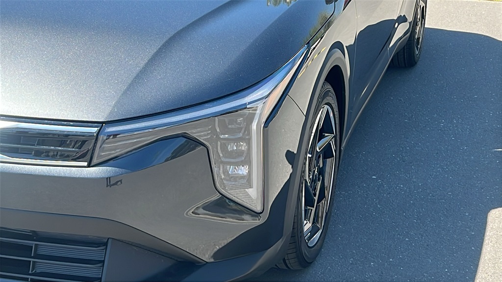 2025 Kia K4 EX photo 2