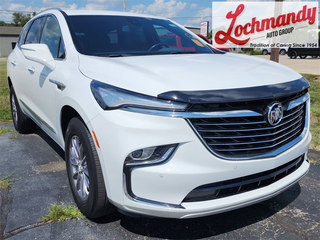2023 Buick Enclave Essence photo 2
