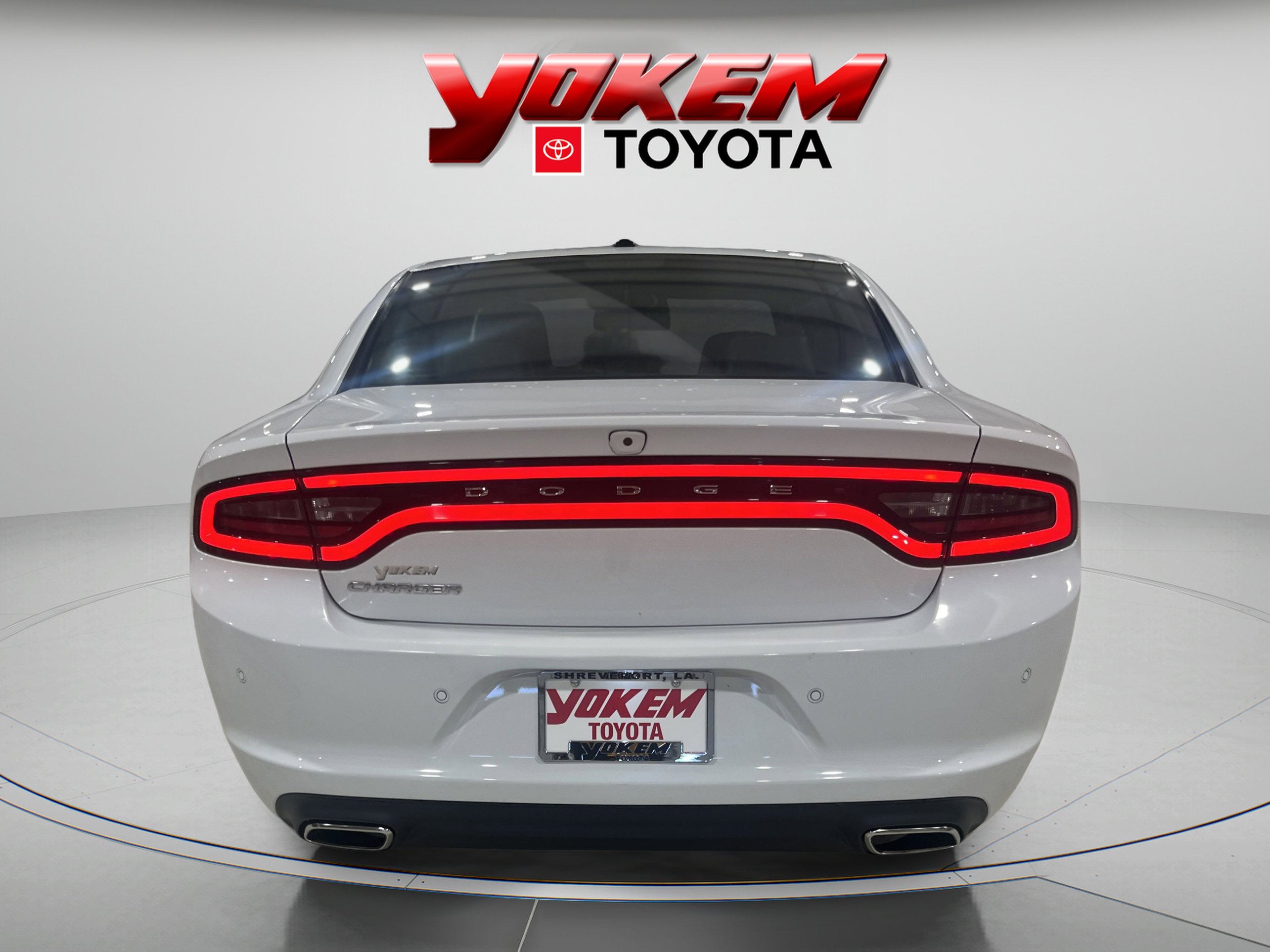2022 Dodge Charger SXT photo 4
