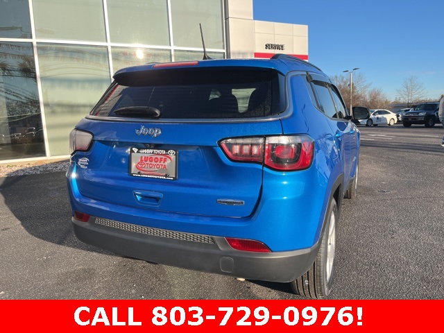 2020 Jeep Compass Latitude photo 3