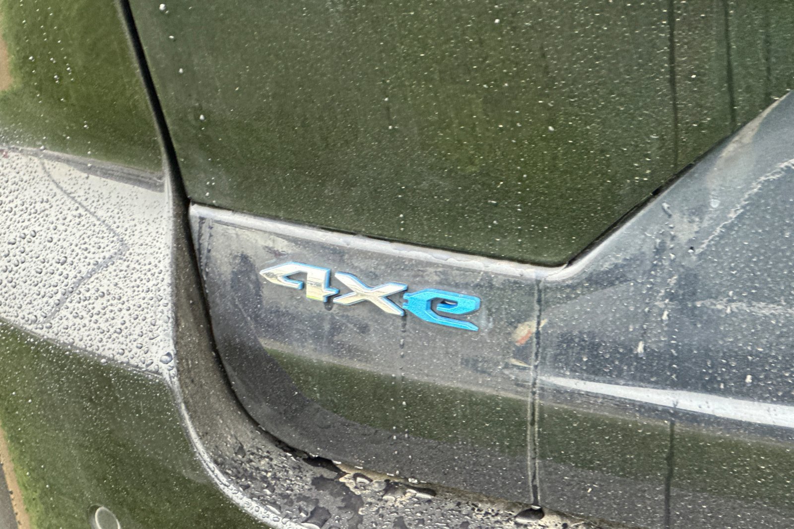 2022 Jeep Cherokee Limited 4xe photo 4