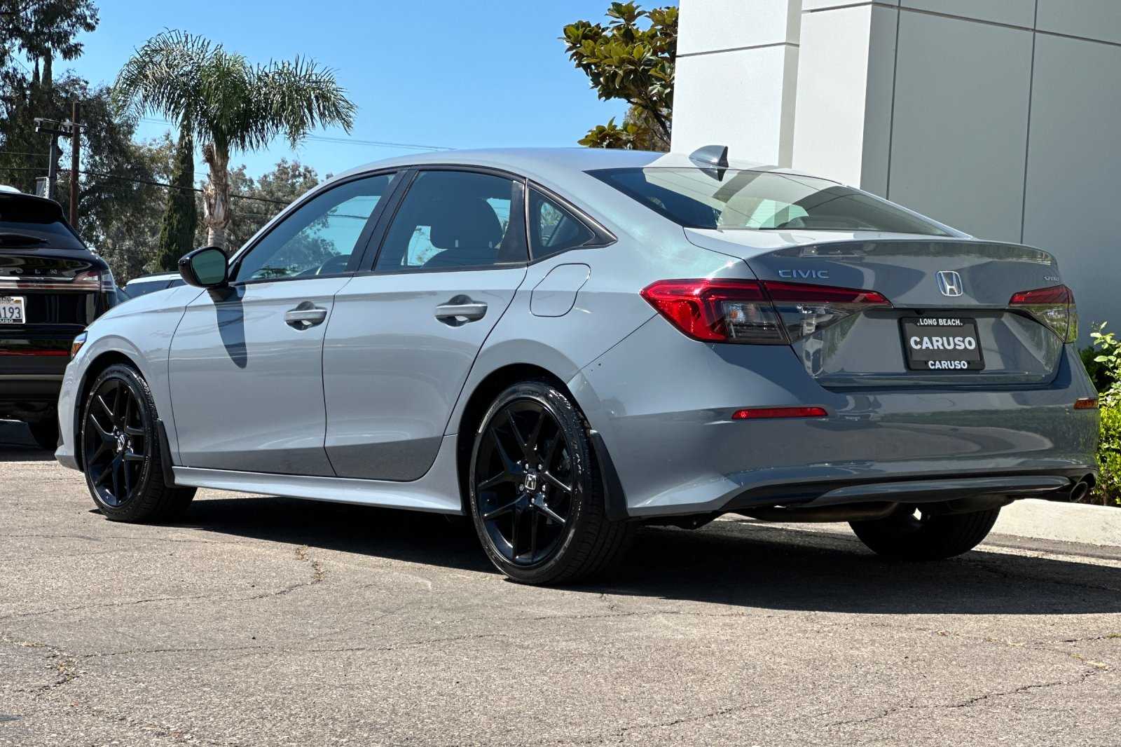 2022 Honda Civic Sport photo 4