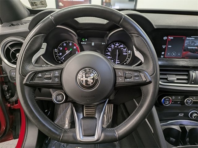 2023 Alfa Romeo Stelvio Sprint photo 18