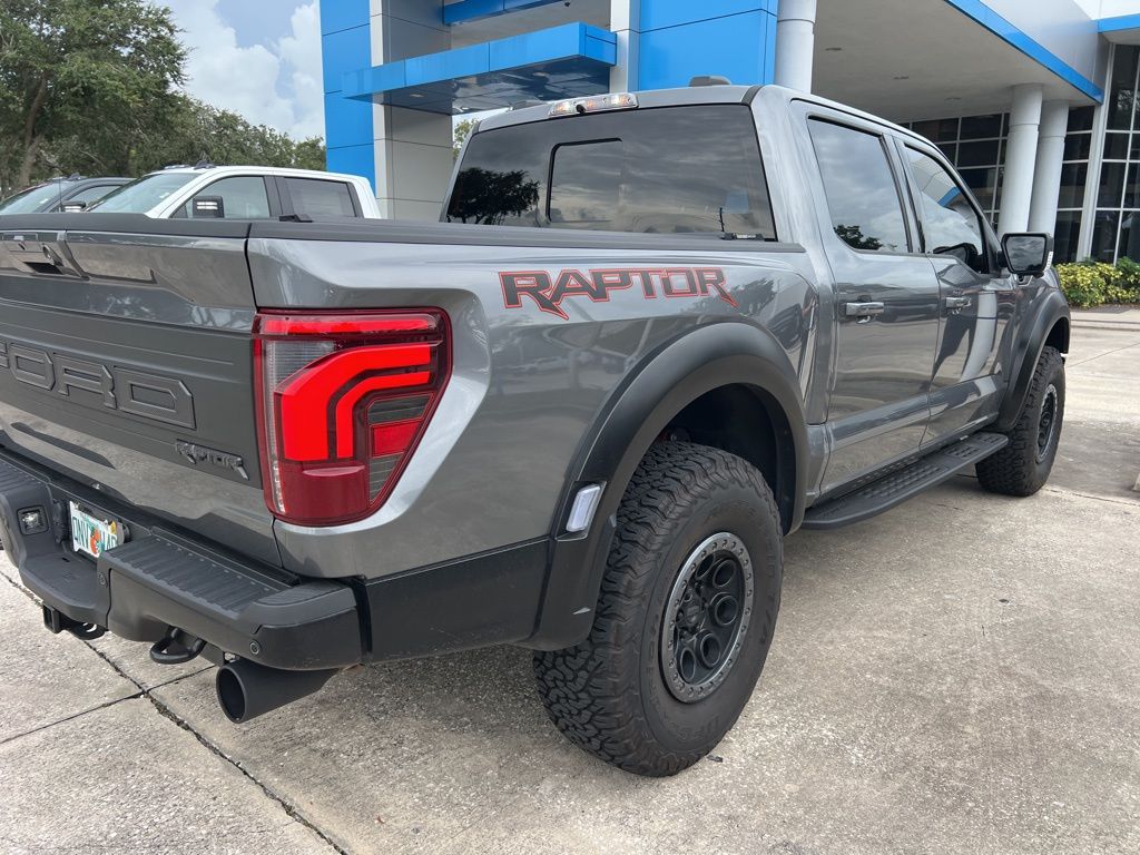 2024 Ford F-150 Raptor photo 2