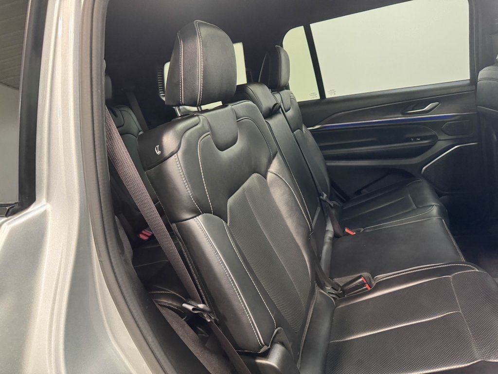 2024 Jeep Grand Cherokee Overland photo 60