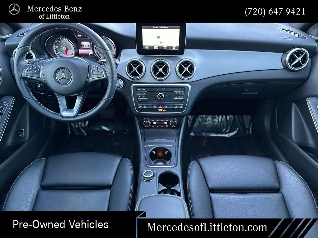 2017 Mercedes Benz GLA 250 4MATIC photo 2