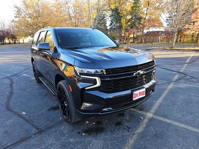 2024 Chevrolet Tahoe RST photo 4
