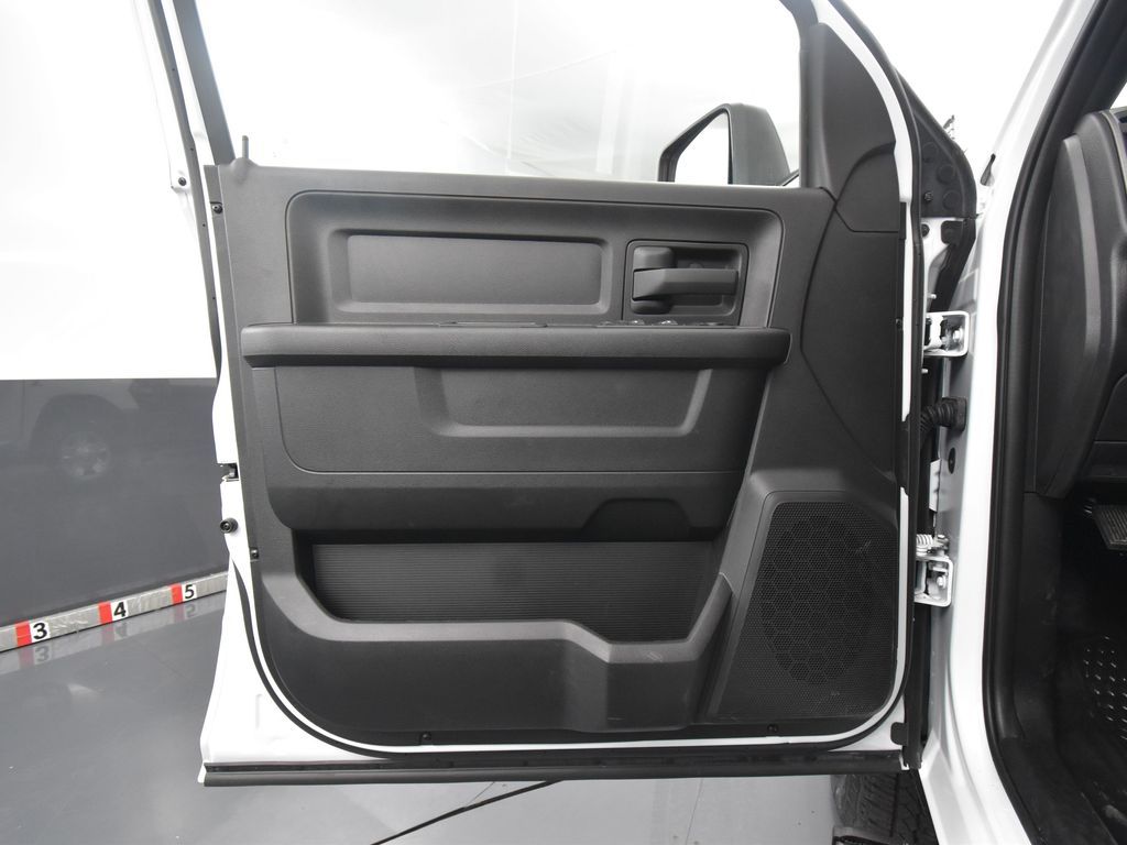 2024 Ram 3500 Tradesman photo 13