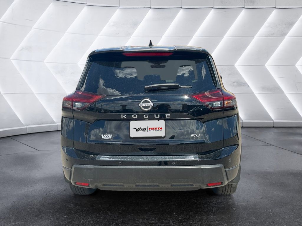 2024 Nissan Rogue SV photo 5