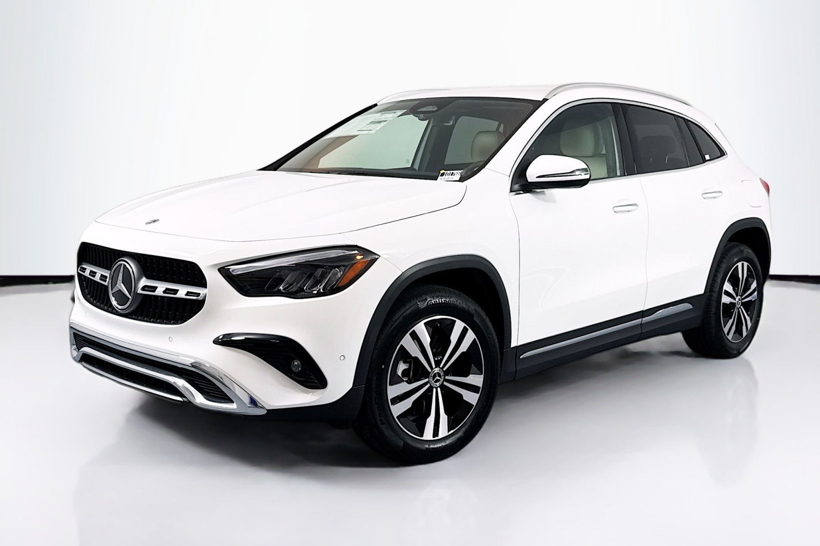 2025 Mercedes-Benz GLA GLA250's photo