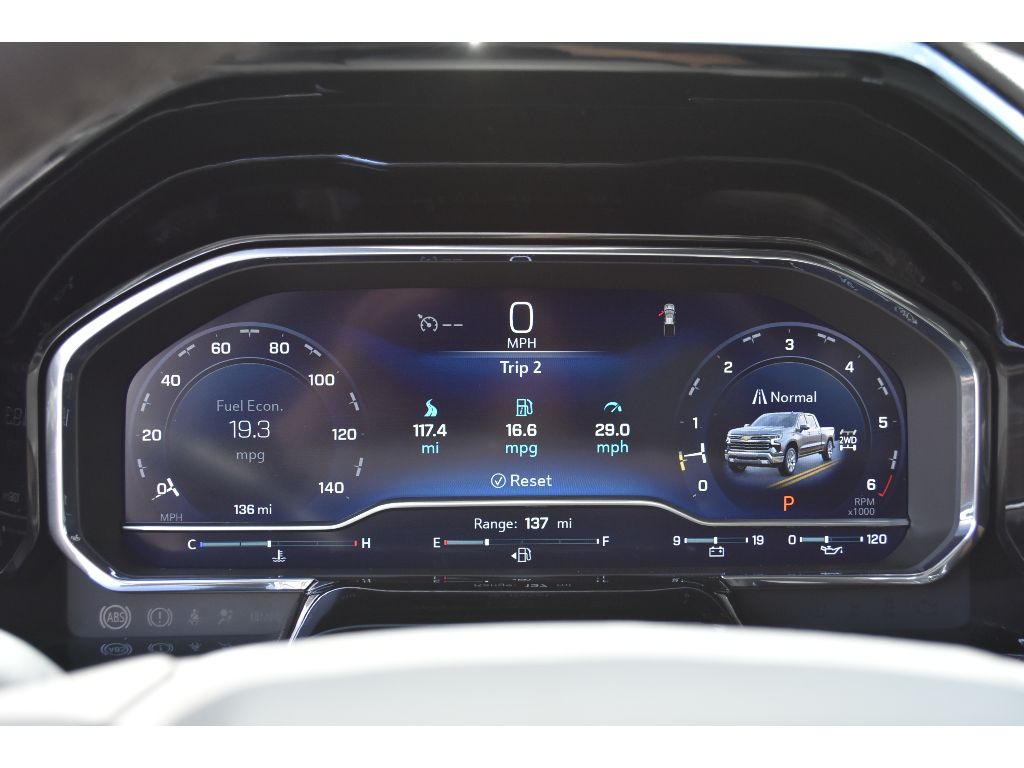 2025 Chevrolet Silverado 1500 RST photo 19