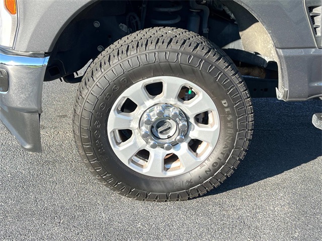 2024 Ford F-250 photo 10