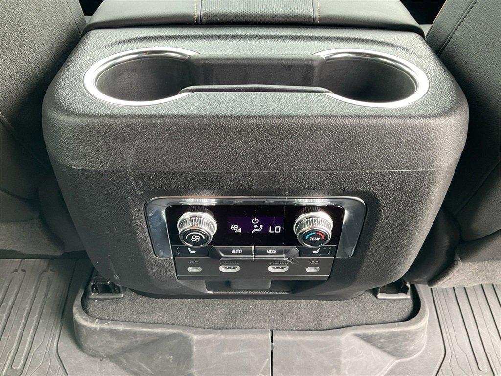 2024 Gmc Yukon XL AT4 photo 22