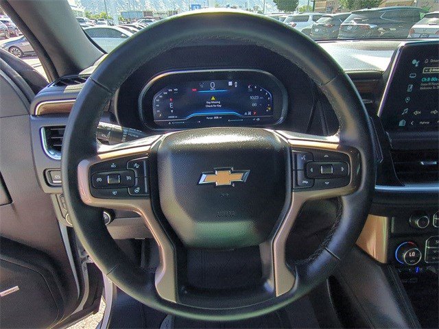 2023 Chevrolet Suburban High Country photo 14