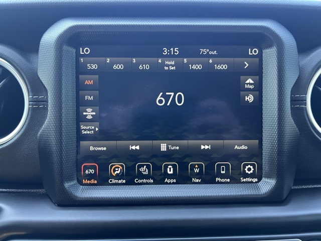 2022 Jeep Gladiator Overland photo 8